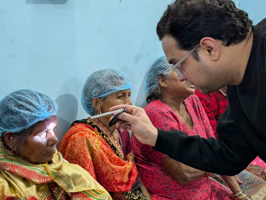 Dr Manish Verma cataract surgical camp checkup