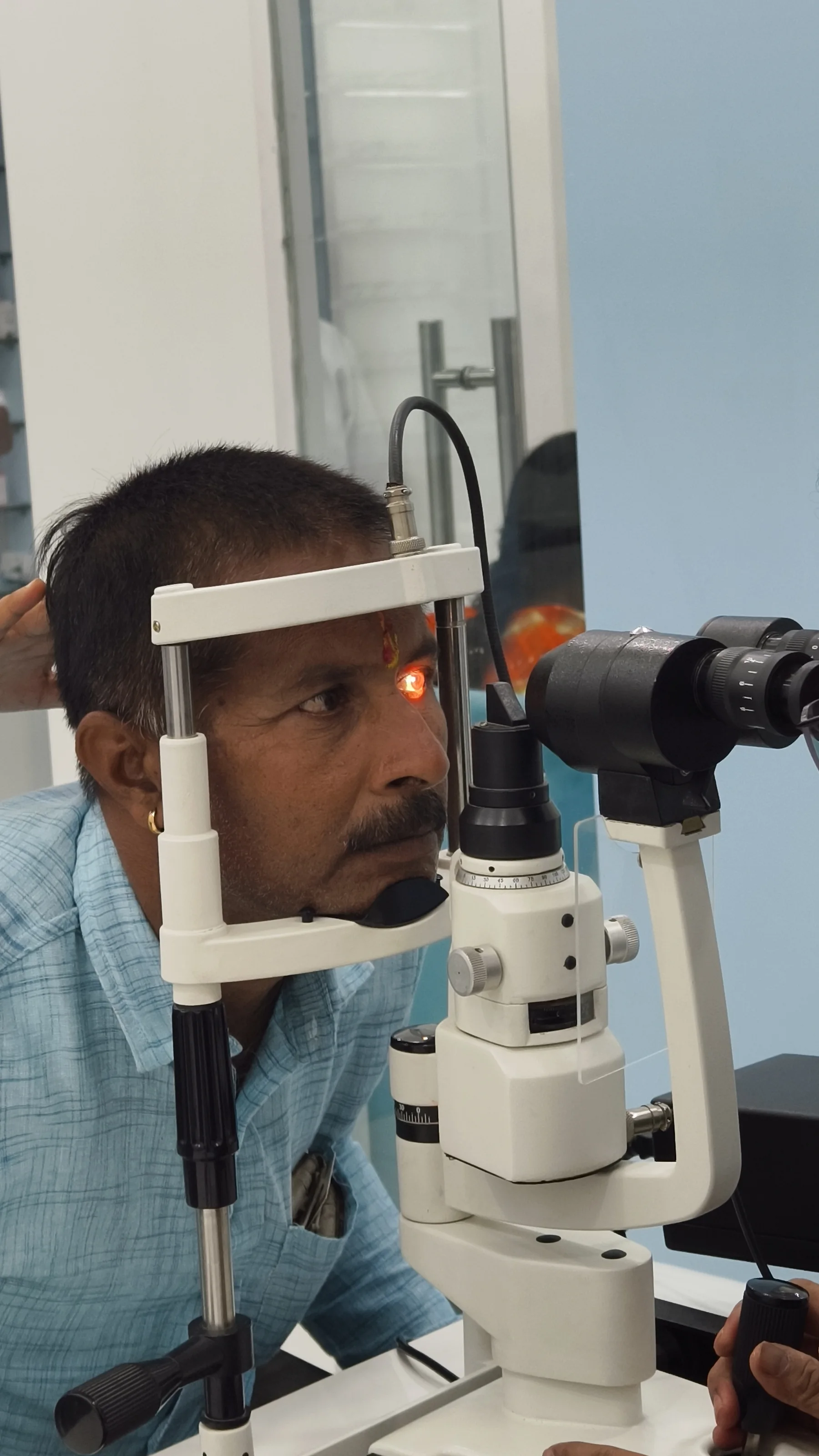 Patient undergoing eye checkup